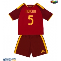 Otroški Nogometni dresi AS Roma Evan Ndicka #5 Domači 2026-27 Kratek Rokav (+ Kratke hlače)